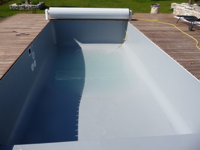 changer eau piscine 